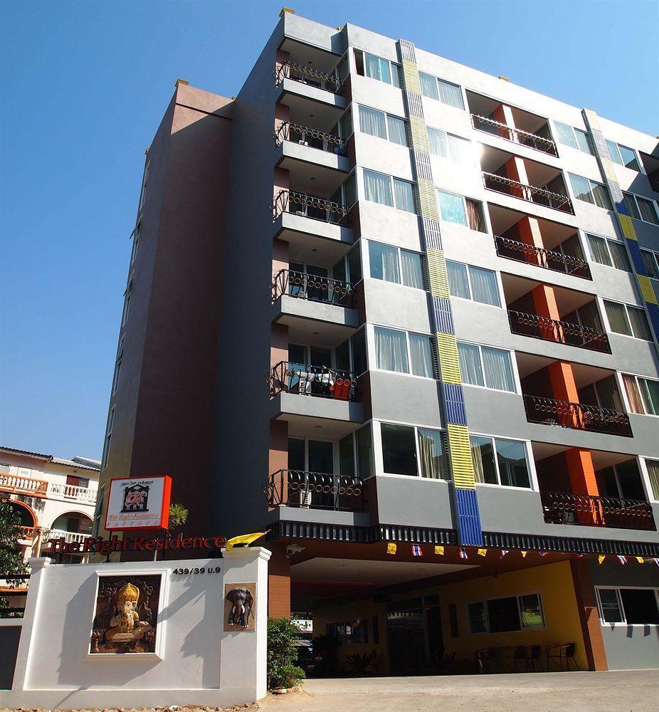 The Right Resort Pattaya Εξωτερικό φωτογραφία