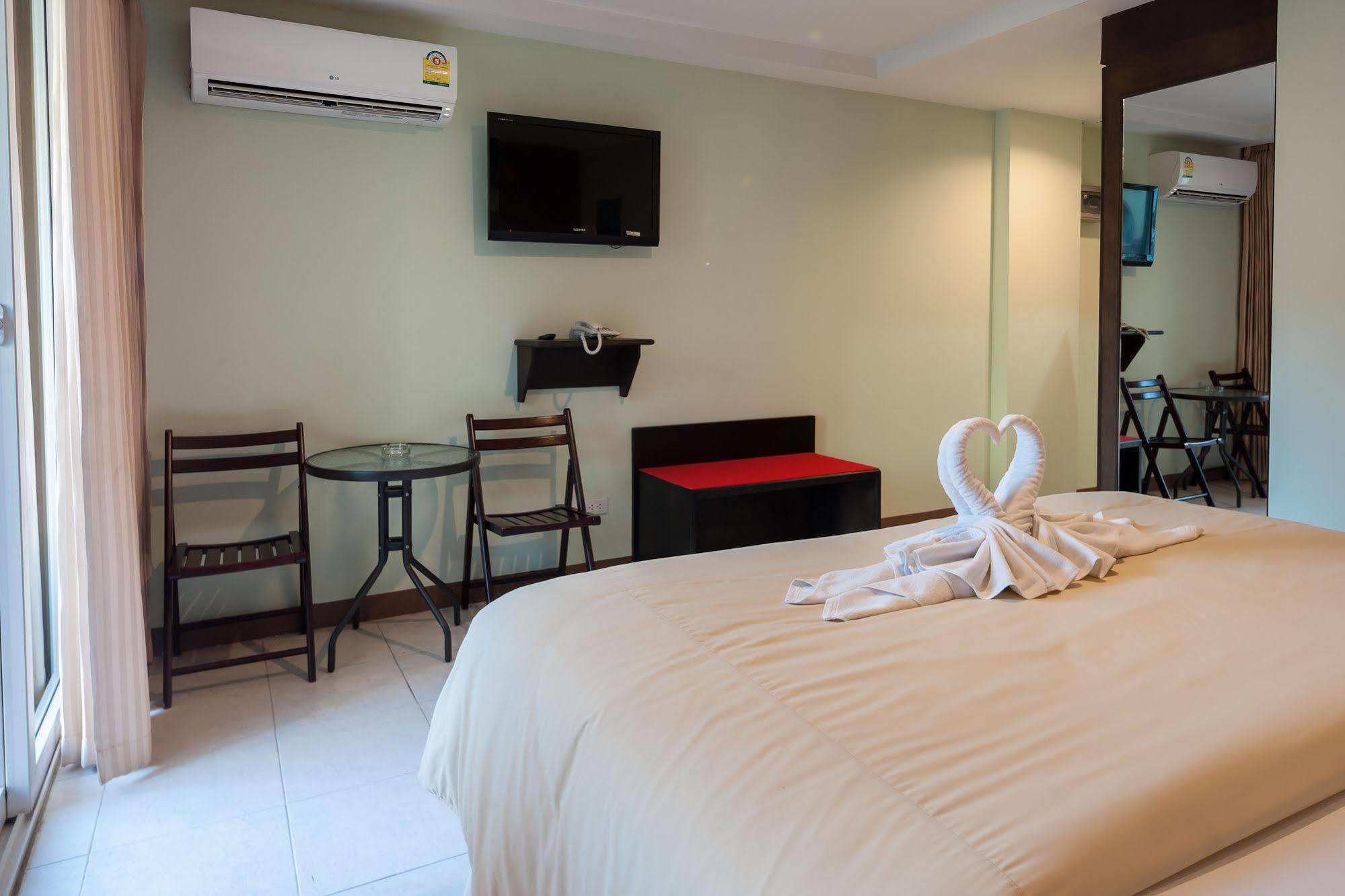 The Right Resort Pattaya Εξωτερικό φωτογραφία